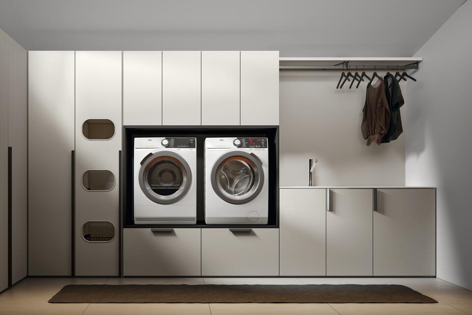 Arredi su misura e progetto di interior design realizzato da mobilificio di alta gamma a Giaveno