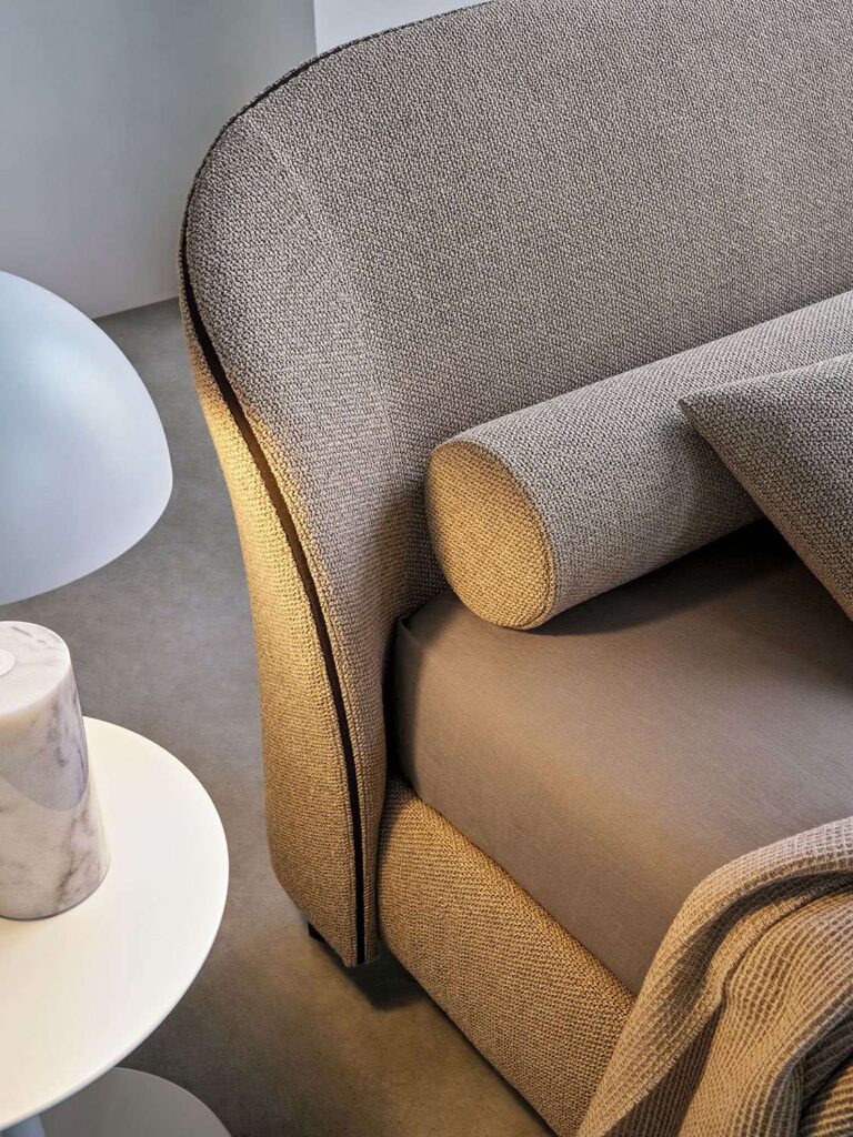 Arredi su misura e progetto di interior design realizzato da mobilificio di alta gamma a Giaveno