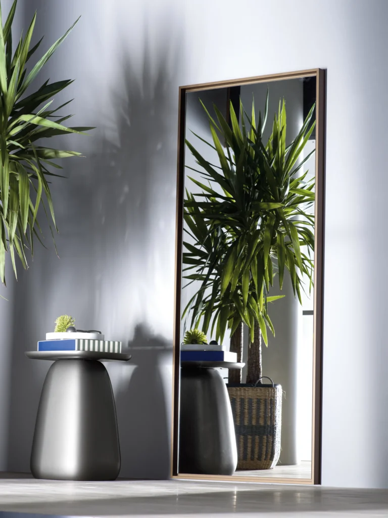 Specchio rettangolare con cornice legno